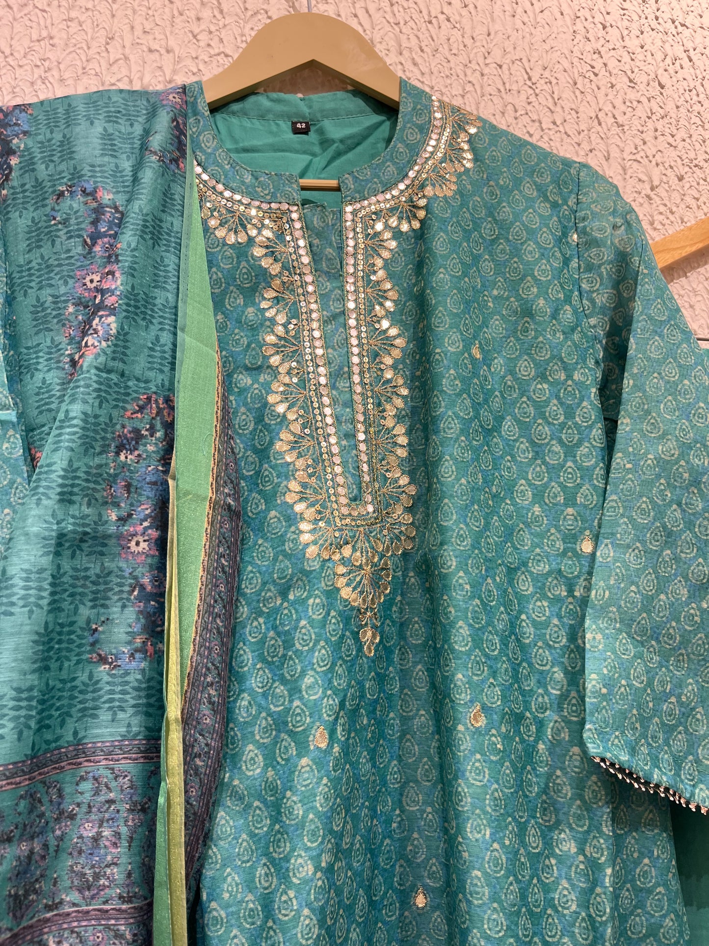 Teal Blue Printed Silk Kurta Set With Printed Dupatta