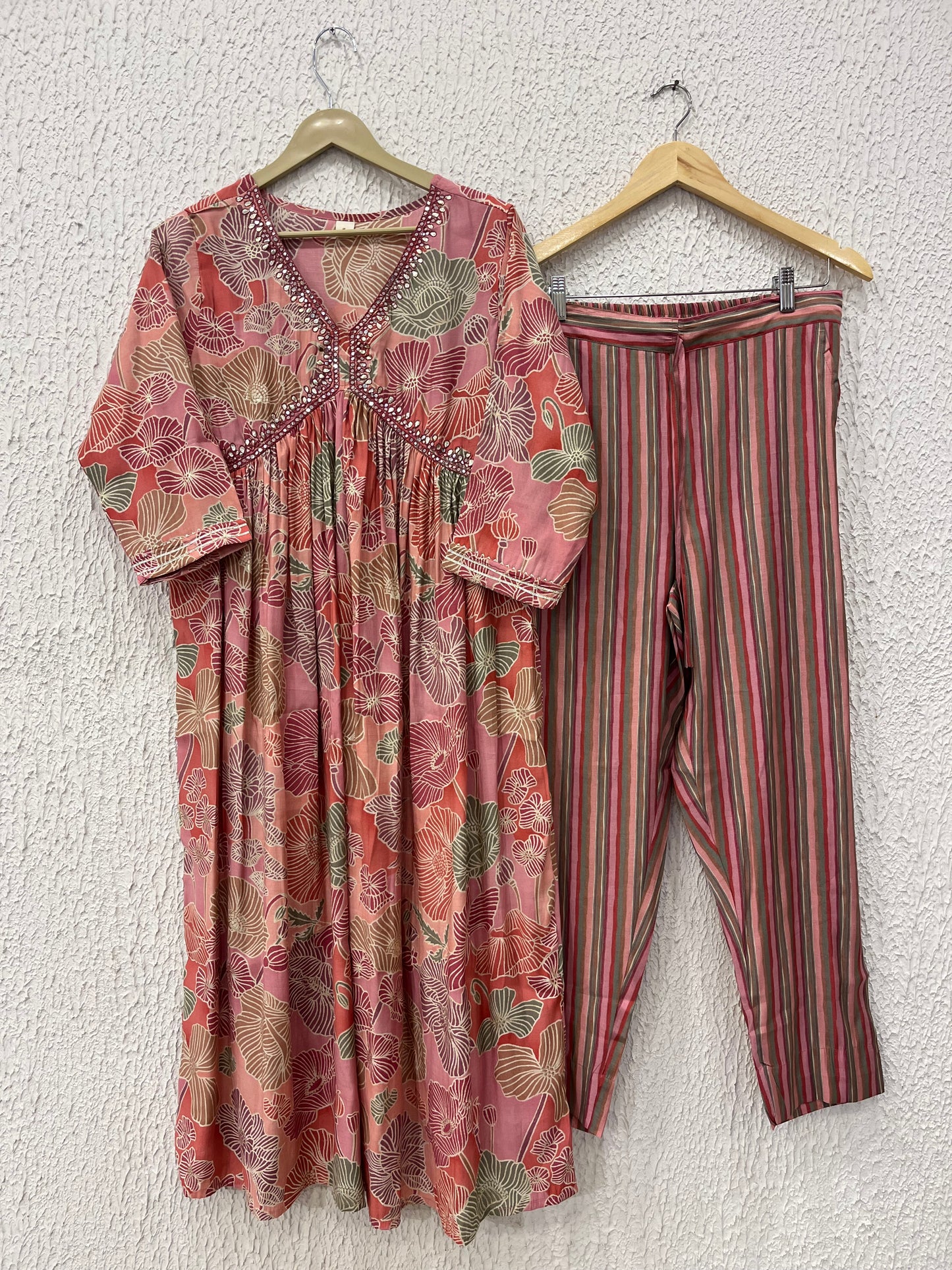 Pink Muslin kurta pant set