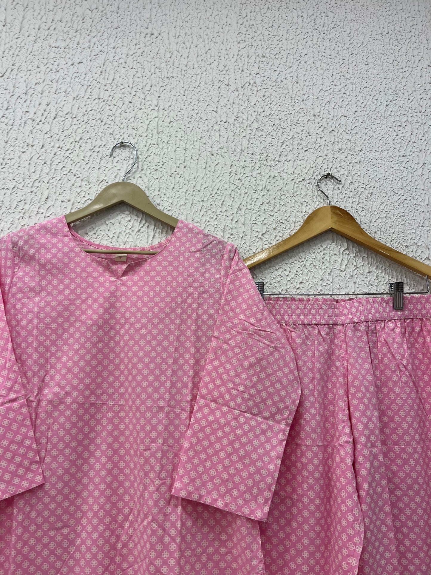 Pink/Teal blue Floral printed cotton loungewear set.