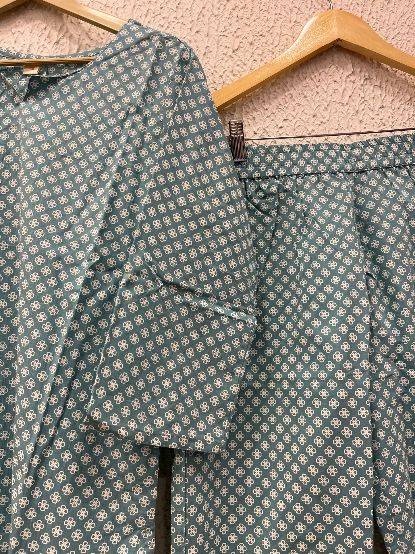 Pink/Teal blue Floral printed cotton loungewear set.