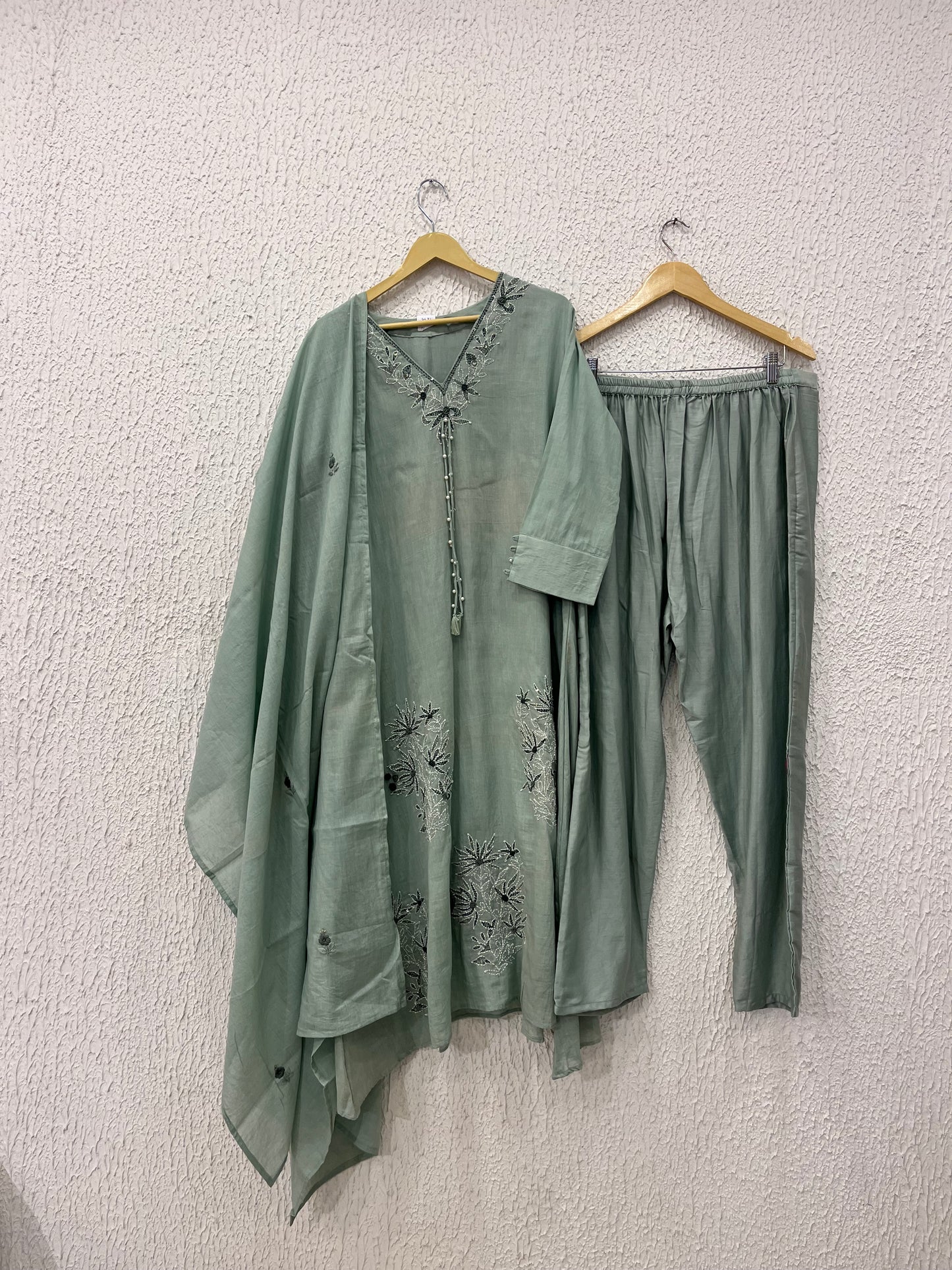 Sea Green Mul Cotton Suit Set with hand katha work