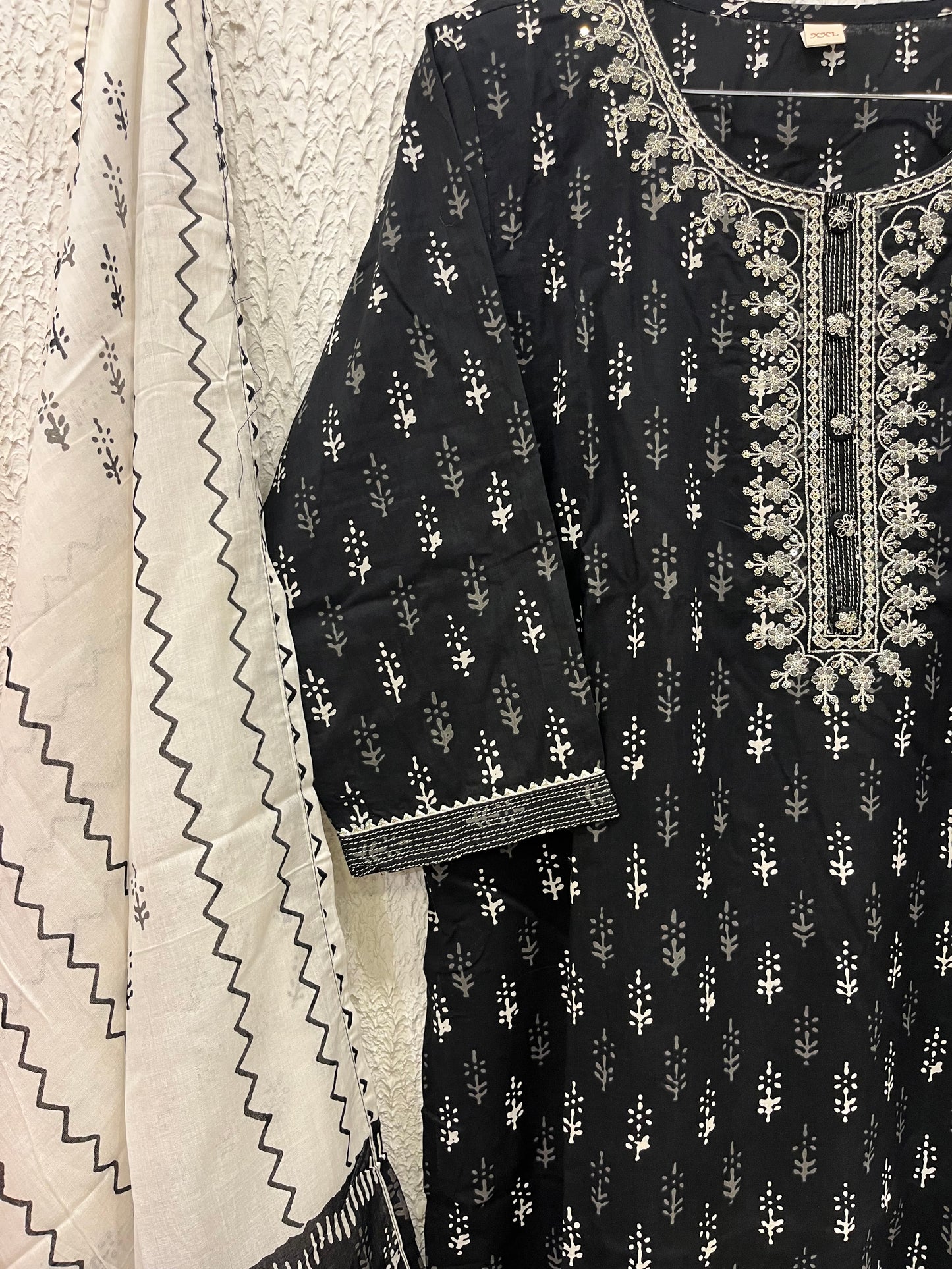 Black printed cotton kurta set with dupatta