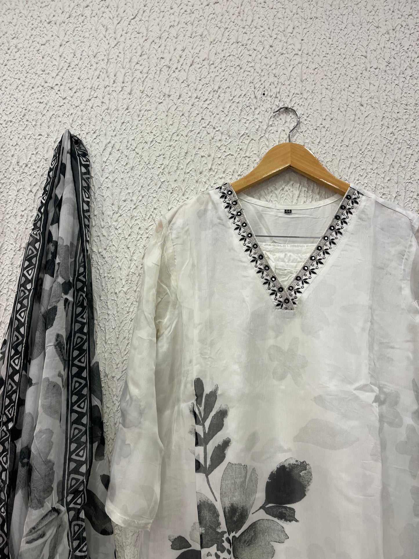 White organza kurta set with dupatta