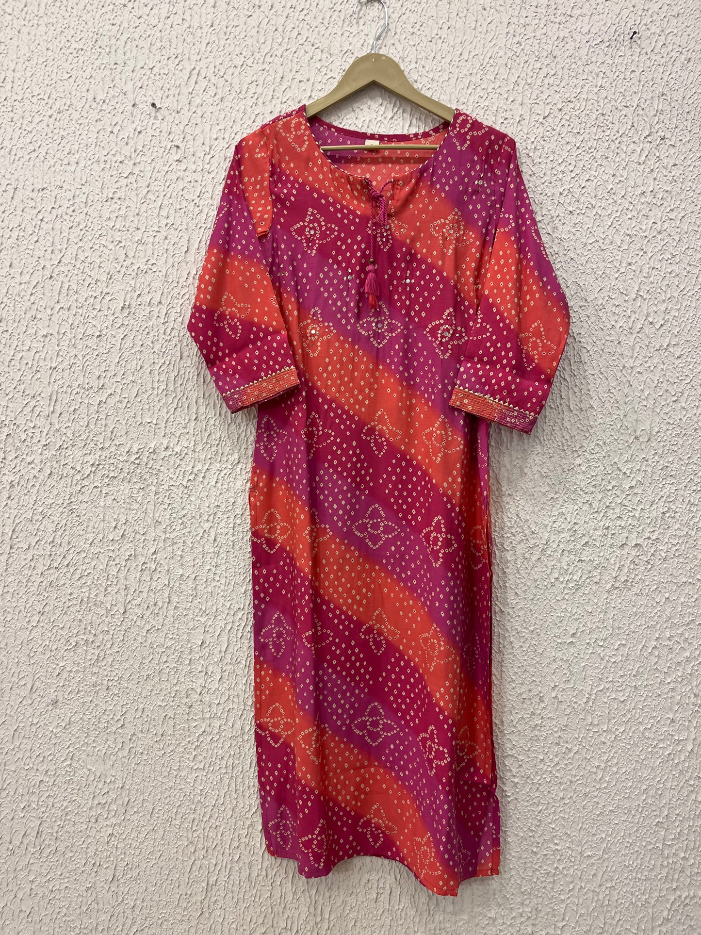 Pink/Blue Bandej print muslin Kurta.