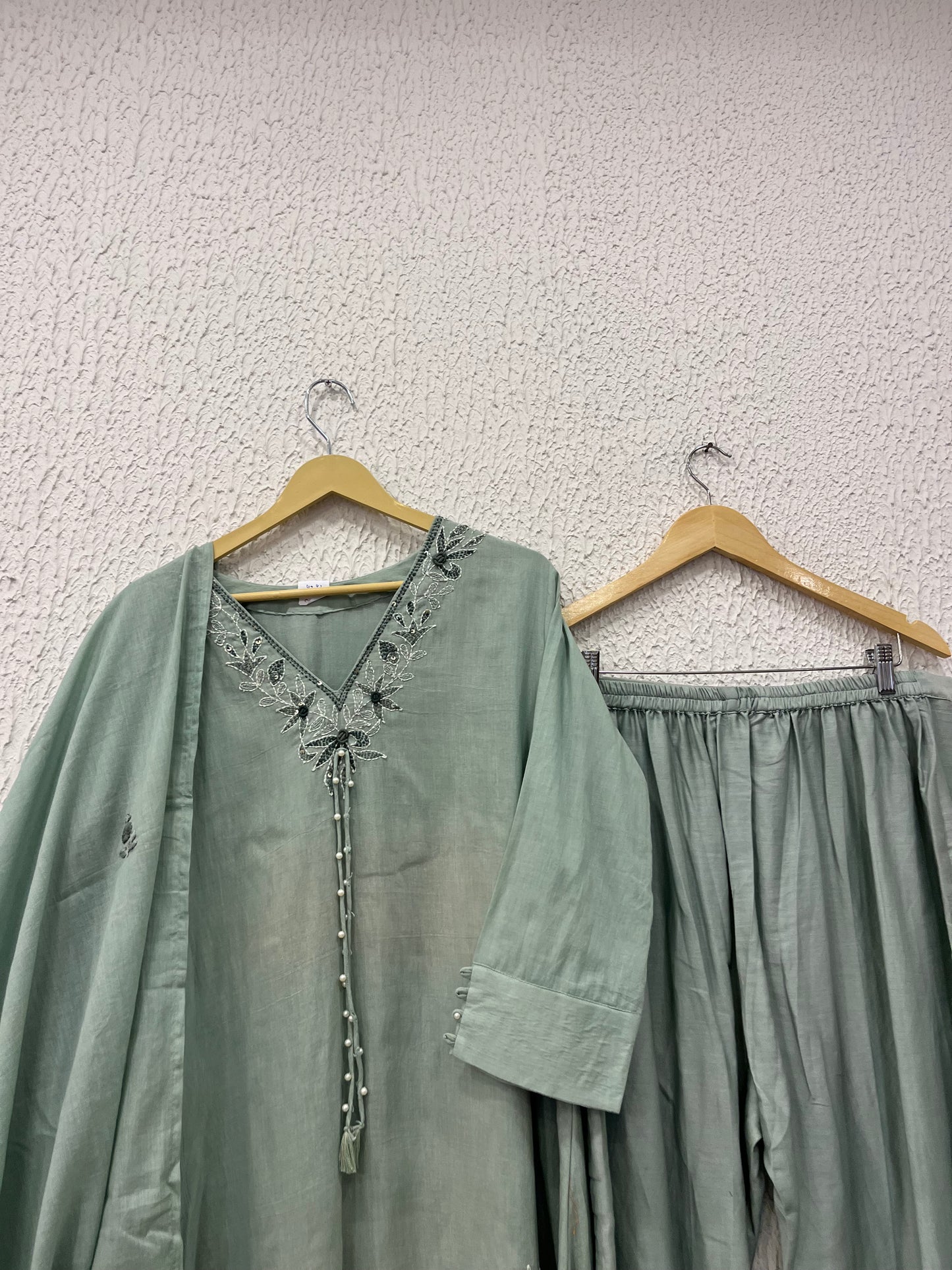 Sea Green Mul Cotton Suit Set with hand katha work
