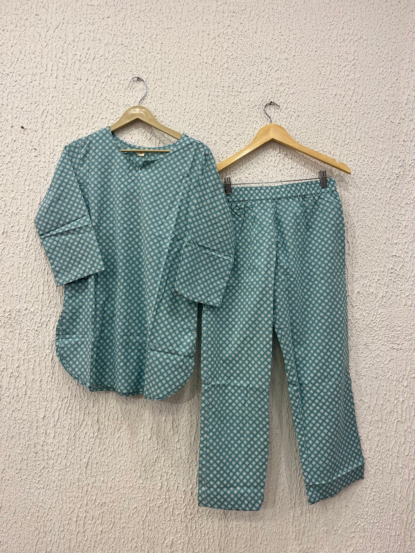 Pink/Teal blue Floral printed cotton loungewear set.