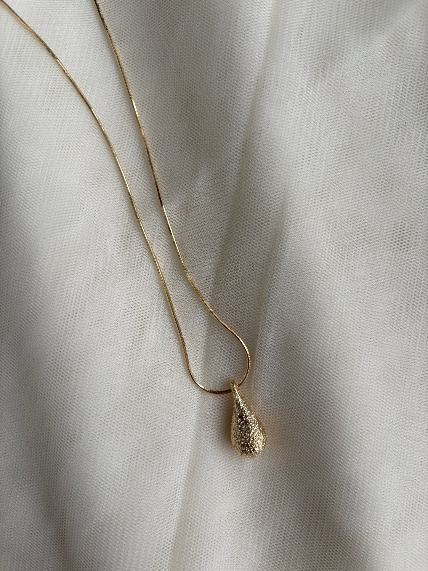 Anti Tarnish Short Necklace