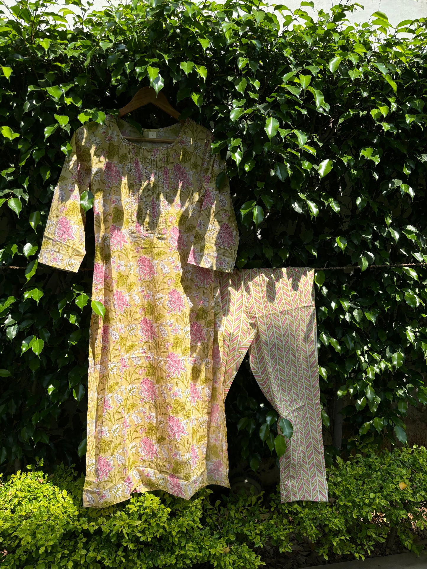Green Floral Cotton Kurta Pant Set