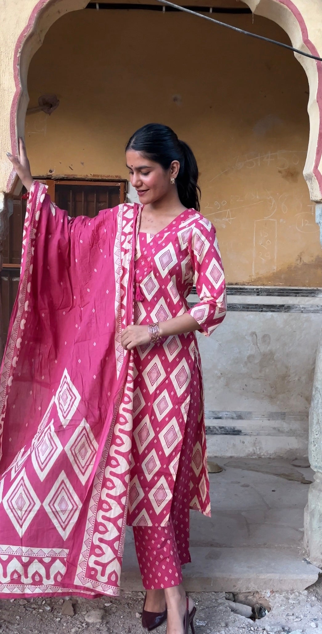 Pink Printed V-neck Cotton Straight Suit Set