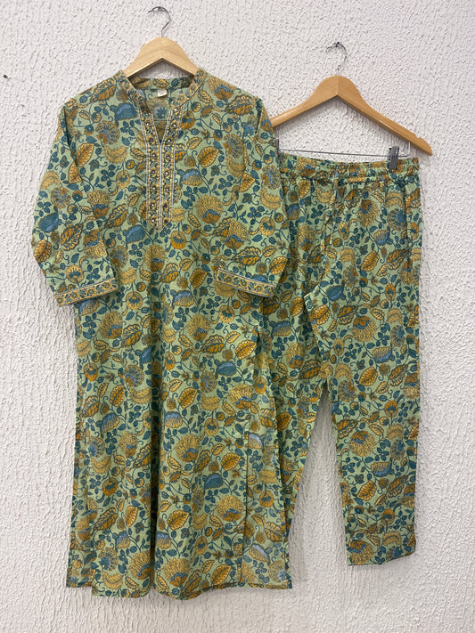 Green Floral Printed Cotton Kurta Set