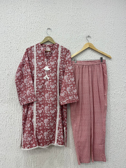 Pakistani cotton kurta set with lace details