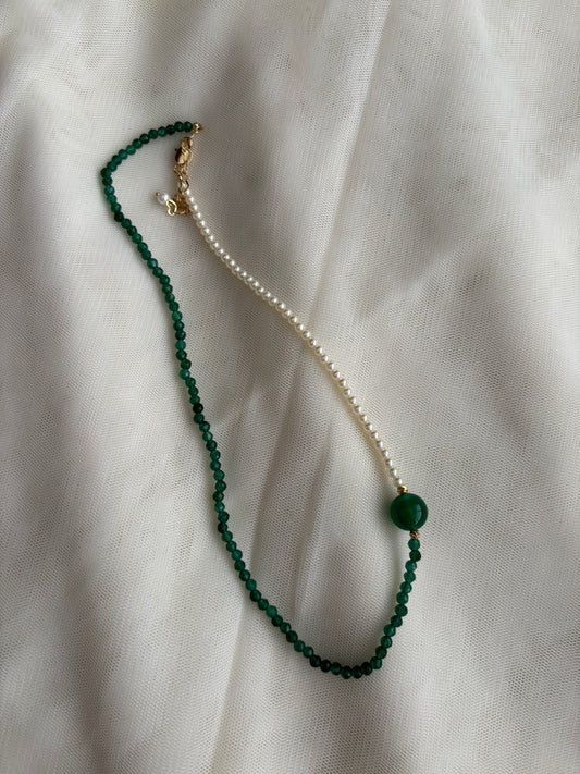 Beaded Short Necklace