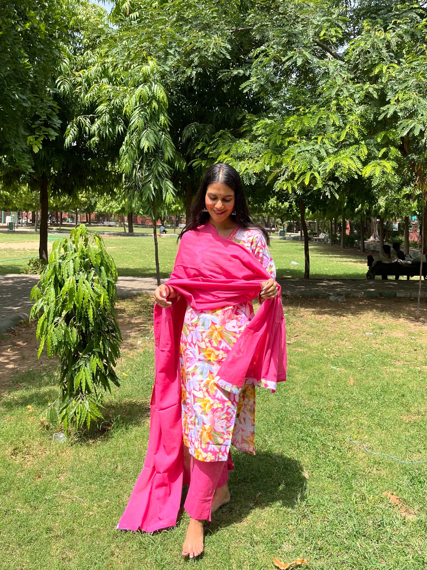 Pink Floral Printed V-neck Cotton Straight Suit Set
