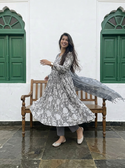 Grey Hand-block Anarkali Suit Set with Kota Doriya Dupatta